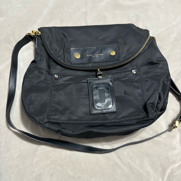 Marc Jacobs Black Nylon Crossbody Bag - Picture 8 of 8